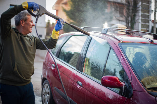 Best Residential Pressure Washing Services  in Holiday Shores, IL
